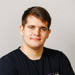 qodef-team-image