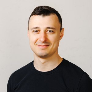 qodef-team-image